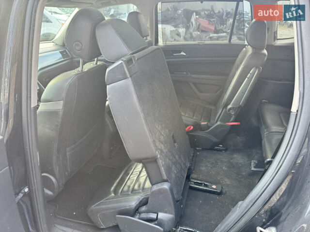 Черный Фольксваген Atlas, объемом двигателя 3.6 л и пробегом 94 тыс. км за 18600 $, фото 26 на Automoto.ua