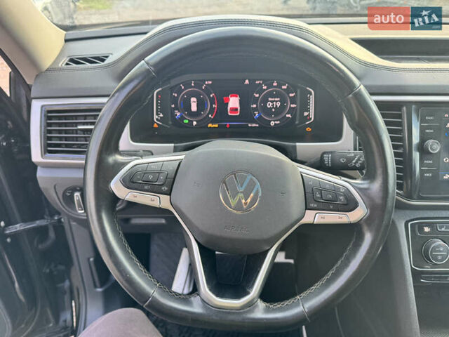 Черный Фольксваген Atlas, объемом двигателя 3.6 л и пробегом 94 тыс. км за 18600 $, фото 21 на Automoto.ua