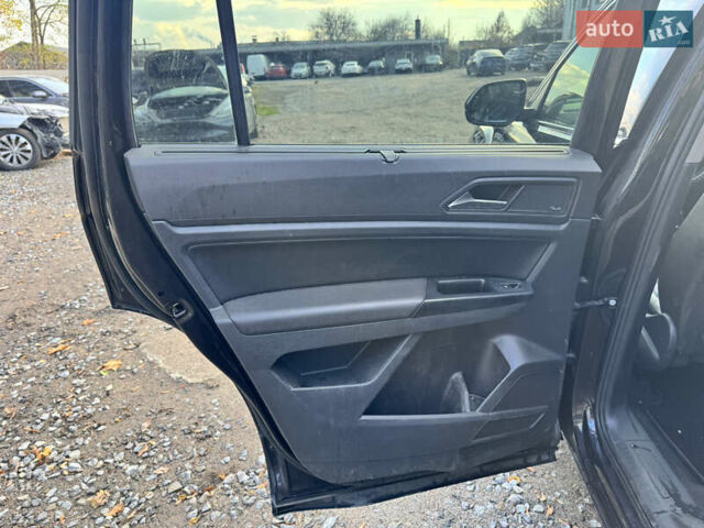 Черный Фольксваген Atlas, объемом двигателя 3.6 л и пробегом 94 тыс. км за 18600 $, фото 22 на Automoto.ua