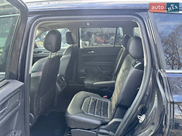 Черный Фольксваген Atlas, объемом двигателя 3.6 л и пробегом 94 тыс. км за 18600 $, фото 23 на Automoto.ua