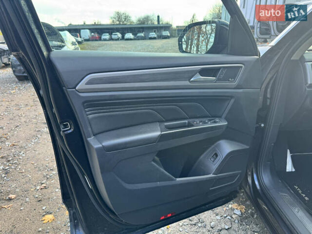 Черный Фольксваген Atlas, объемом двигателя 3.6 л и пробегом 94 тыс. км за 18600 $, фото 9 на Automoto.ua