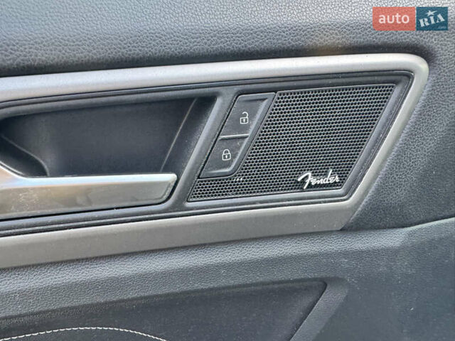 Черный Фольксваген Atlas, объемом двигателя 3.6 л и пробегом 94 тыс. км за 18600 $, фото 10 на Automoto.ua