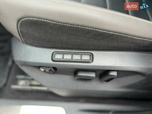 Чорний Фольксваген Atlas, об'ємом двигуна 3.6 л та пробігом 66 тис. км за 33200 $, фото 15 на Automoto.ua