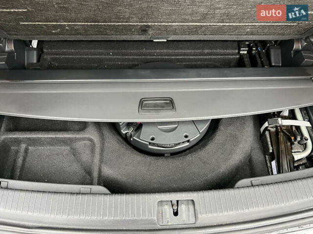 Чорний Фольксваген Atlas, об'ємом двигуна 3.6 л та пробігом 66 тис. км за 33200 $, фото 23 на Automoto.ua