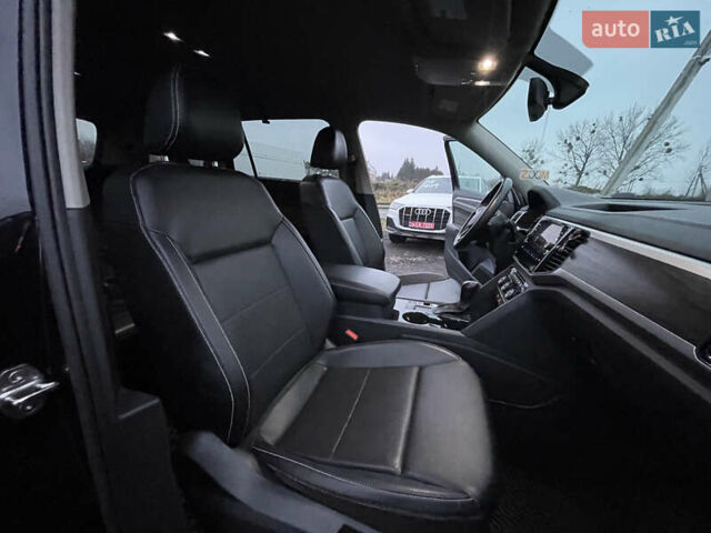 Чорний Фольксваген Atlas, об'ємом двигуна 3.6 л та пробігом 182 тис. км за 19800 $, фото 14 на Automoto.ua
