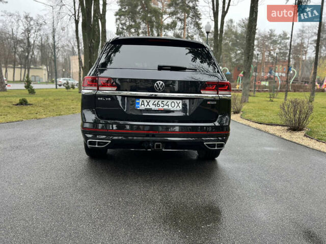 Чорний Фольксваген Atlas, об'ємом двигуна 3.6 л та пробігом 66 тис. км за 33200 $, фото 4 на Automoto.ua