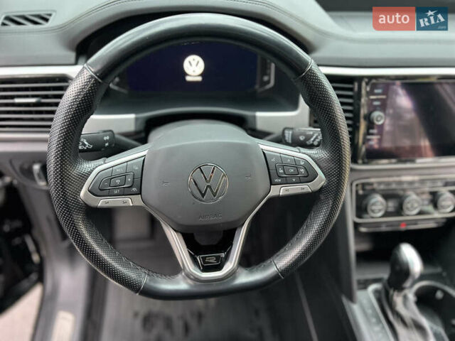 Чорний Фольксваген Atlas, об'ємом двигуна 3.6 л та пробігом 66 тис. км за 33200 $, фото 17 на Automoto.ua
