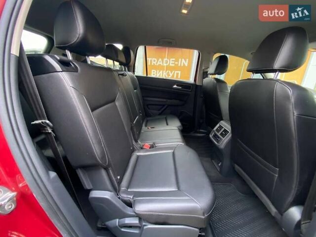 Красный Фольксваген Atlas, объемом двигателя 3.6 л и пробегом 98 тыс. км за 22900 $, фото 15 на Automoto.ua