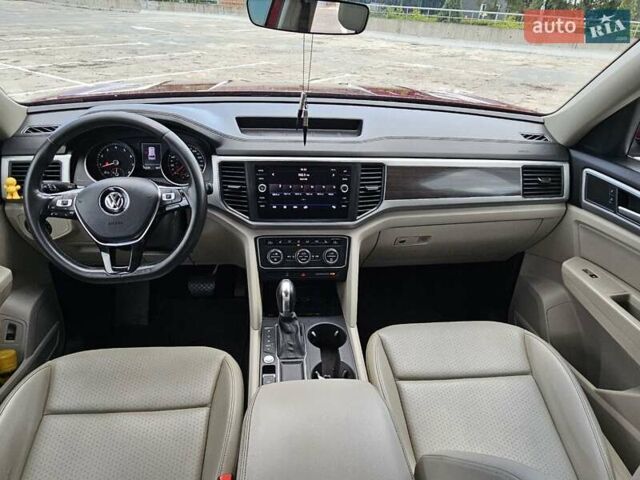 Червоний Фольксваген Atlas, об'ємом двигуна 3.6 л та пробігом 140 тис. км за 17500 $, фото 19 на Automoto.ua