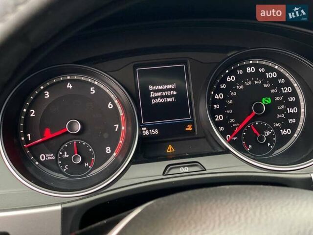 Красный Фольксваген Atlas, объемом двигателя 3.6 л и пробегом 98 тыс. км за 22900 $, фото 11 на Automoto.ua