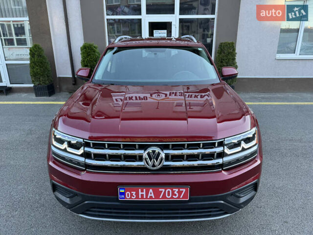 Красный Фольксваген Atlas, объемом двигателя 2 л и пробегом 183 тыс. км за 16900 $, фото 16 на Automoto.ua