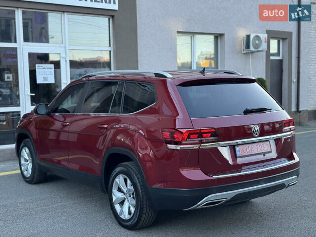 Красный Фольксваген Atlas, объемом двигателя 2 л и пробегом 183 тыс. км за 16900 $, фото 29 на Automoto.ua