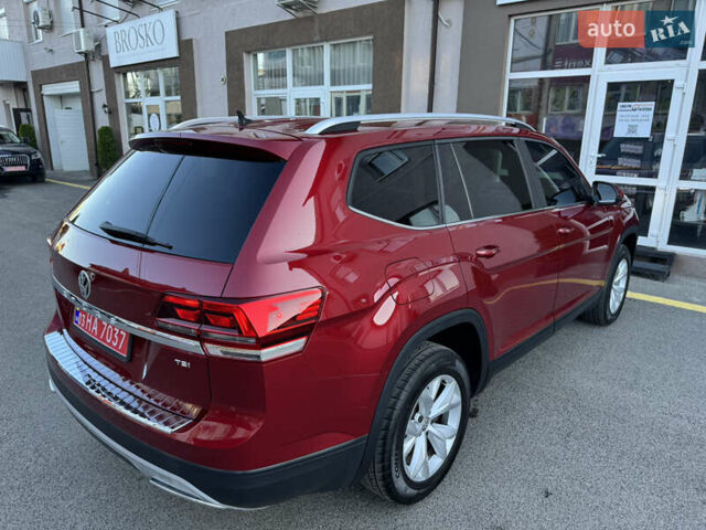 Красный Фольксваген Atlas, объемом двигателя 2 л и пробегом 183 тыс. км за 16900 $, фото 27 на Automoto.ua
