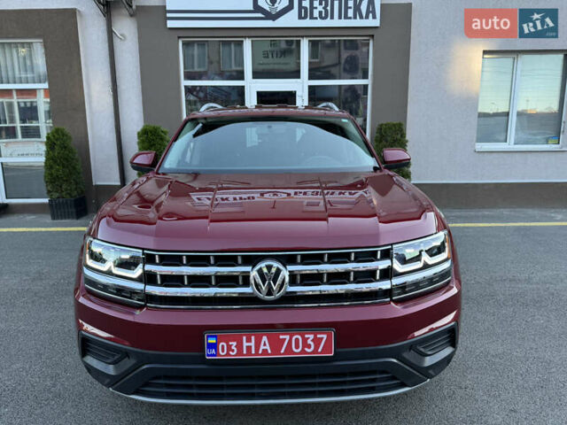 Красный Фольксваген Atlas, объемом двигателя 2 л и пробегом 183 тыс. км за 16900 $, фото 21 на Automoto.ua