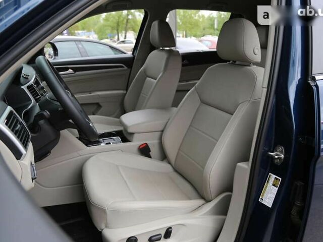 Фольксваген Atlas, объемом двигателя 2 л и пробегом 9 тыс. км за 39900 $, фото 8 на Automoto.ua
