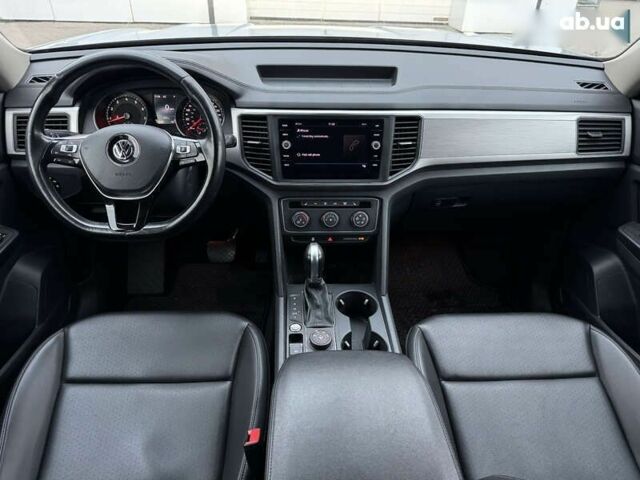 Фольксваген Atlas, объемом двигателя 3.6 л и пробегом 129 тыс. км за 21900 $, фото 22 на Automoto.ua