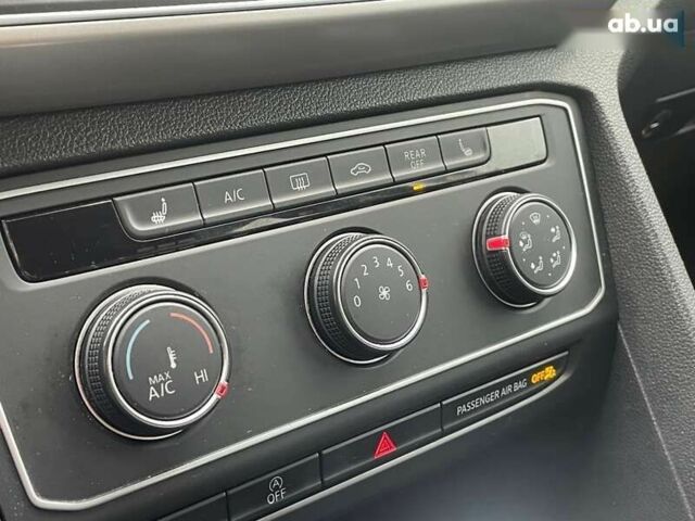 Фольксваген Atlas 2018 в Киеве на Automoto.ua Фольксваген Atlas, объемом двигателя 2 л и пробегом 161 тыс. км за 20800 $, фото 8 на Automoto.ua