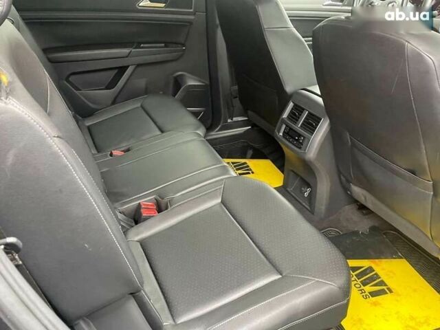 Фольксваген Atlas 2018 в Киеве на Automoto.ua Фольксваген Atlas, объемом двигателя 2 л и пробегом 161 тыс. км за 20800 $, фото 11 на Automoto.ua