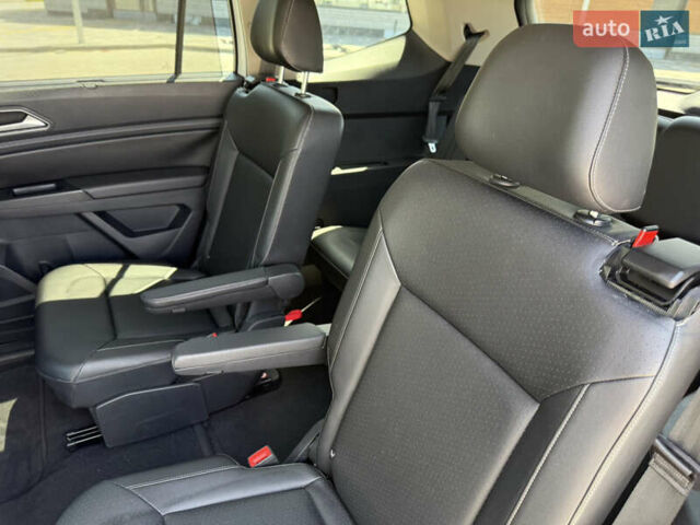 Фольксваген Atlas, объемом двигателя 0 л и пробегом 98 тыс. км за 19000 $, фото 31 на Automoto.ua