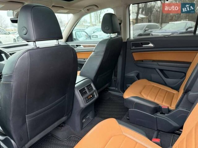 Фольксваген Atlas, об'ємом двигуна 3.6 л та пробігом 68 тис. км за 25500 $, фото 16 на Automoto.ua