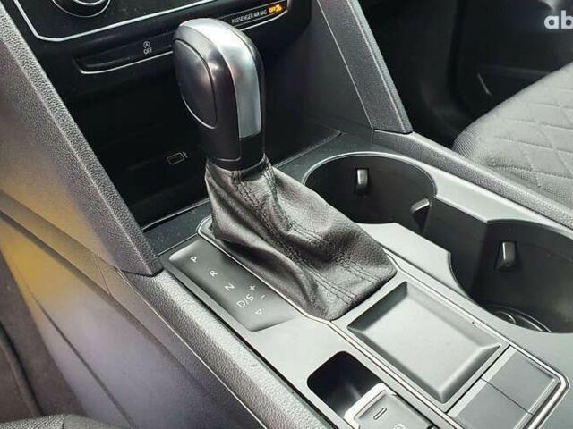 Фольксваген Atlas, объемом двигателя 2 л и пробегом 235 тыс. км за 22300 $, фото 17 на Automoto.ua