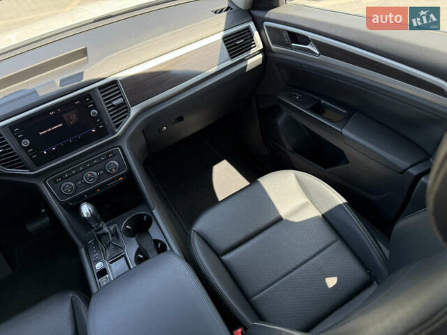 Фольксваген Atlas, объемом двигателя 0 л и пробегом 98 тыс. км за 19000 $, фото 39 на Automoto.ua