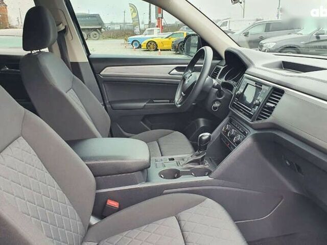 Фольксваген Atlas, объемом двигателя 2 л и пробегом 235 тыс. км за 22300 $, фото 19 на Automoto.ua