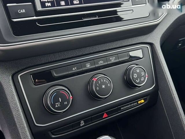 Фольксваген Atlas, объемом двигателя 2 л и пробегом 152 тыс. км за 18490 $, фото 20 на Automoto.ua