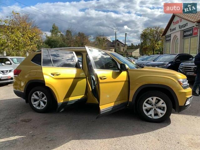 Фольксваген Atlas 2017 в Виннице на Automoto.ua Желтый Фольксваген Atlas, объемом двигателя 3.6 л и пробегом 122 тыс. км за 27290 $, фото 21 на Automoto.ua