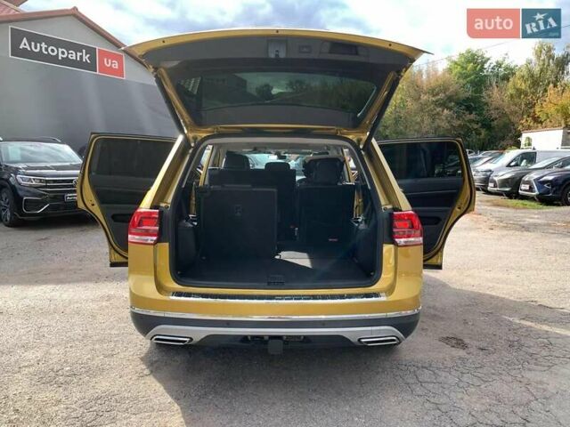Фольксваген Atlas 2017 в Виннице на Automoto.ua Желтый Фольксваген Atlas, объемом двигателя 3.6 л и пробегом 122 тыс. км за 27290 $, фото 15 на Automoto.ua