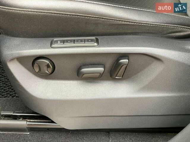 Фольксваген Atlas 2017 в Виннице на Automoto.ua Желтый Фольксваген Atlas, объемом двигателя 3.6 л и пробегом 122 тыс. км за 27290 $, фото 28 на Automoto.ua