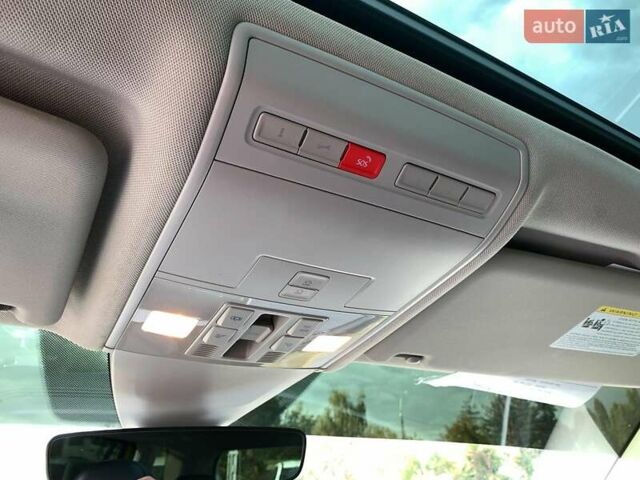 Фольксваген Atlas 2017 в Виннице на Automoto.ua Желтый Фольксваген Atlas, объемом двигателя 3.6 л и пробегом 122 тыс. км за 27290 $, фото 39 на Automoto.ua