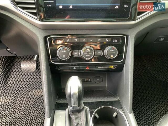 Фольксваген Atlas 2017 в Виннице на Automoto.ua Желтый Фольксваген Atlas, объемом двигателя 3.6 л и пробегом 122 тыс. км за 27290 $, фото 37 на Automoto.ua