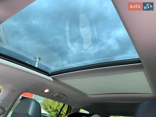 Фольксваген Atlas 2017 в Виннице на Automoto.ua Желтый Фольксваген Atlas, объемом двигателя 3.6 л и пробегом 122 тыс. км за 27290 $, фото 40 на Automoto.ua