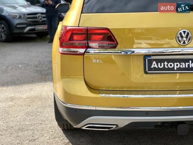 Фольксваген Atlas 2017 в Виннице на Automoto.ua Желтый Фольксваген Atlas, объемом двигателя 3.6 л и пробегом 122 тыс. км за 27290 $, фото 12 на Automoto.ua