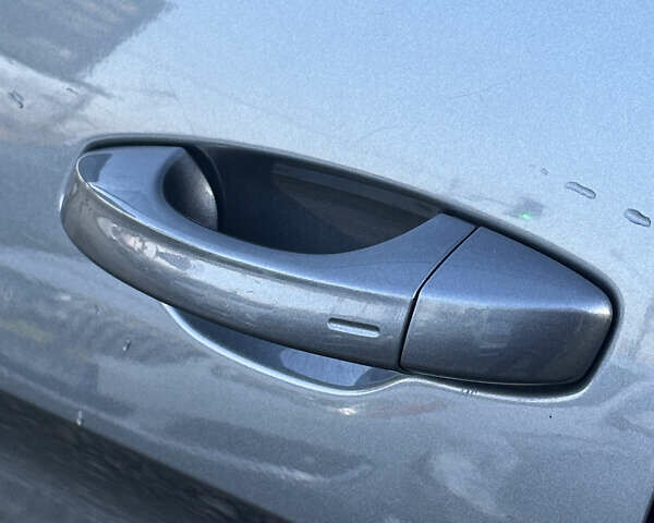 Серый Фольксваген Atlas, объемом двигателя 3.6 л и пробегом 143 тыс. км за 24300 $, фото 19 на Automoto.ua