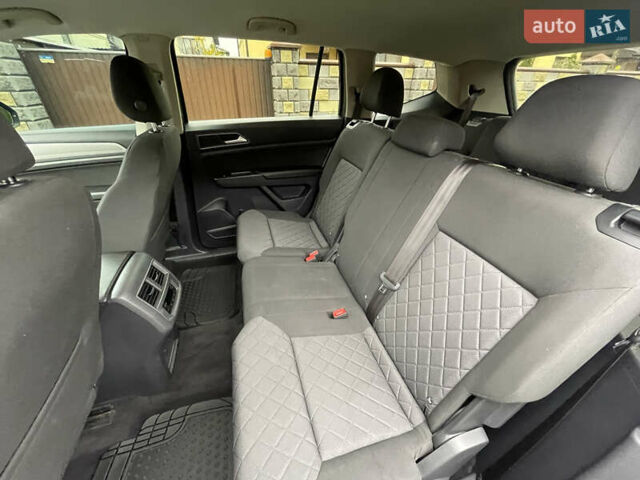 Серый Фольксваген Atlas, объемом двигателя 3.6 л и пробегом 74 тыс. км за 18999 $, фото 39 на Automoto.ua