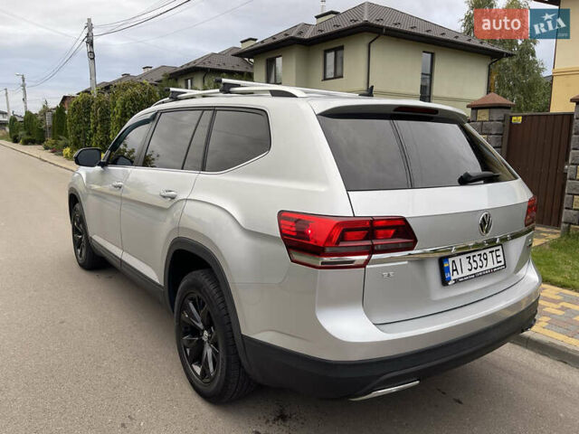 Серый Фольксваген Atlas, объемом двигателя 3.6 л и пробегом 87 тыс. км за 22900 $, фото 18 на Automoto.ua