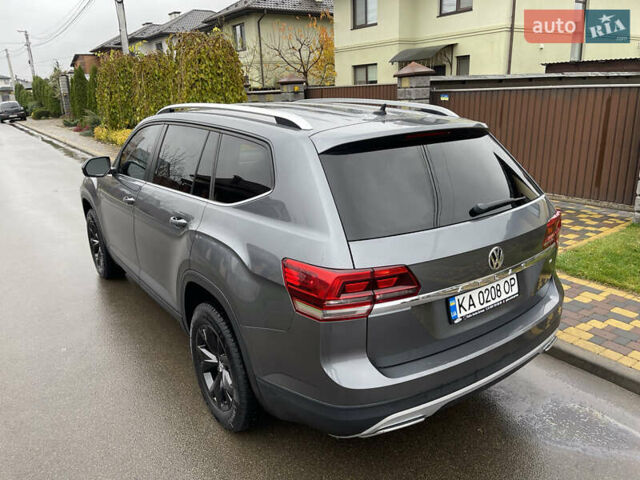 Серый Фольксваген Atlas, объемом двигателя 3.6 л и пробегом 74 тыс. км за 18999 $, фото 17 на Automoto.ua