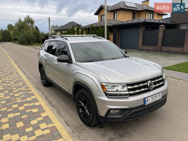 Серый Фольксваген Atlas, объемом двигателя 3.6 л и пробегом 87 тыс. км за 22900 $, фото 7 на Automoto.ua