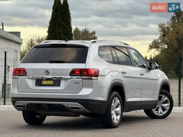 Серый Фольксваген Atlas, объемом двигателя 3.6 л и пробегом 129 тыс. км за 21900 $, фото 10 на Automoto.ua