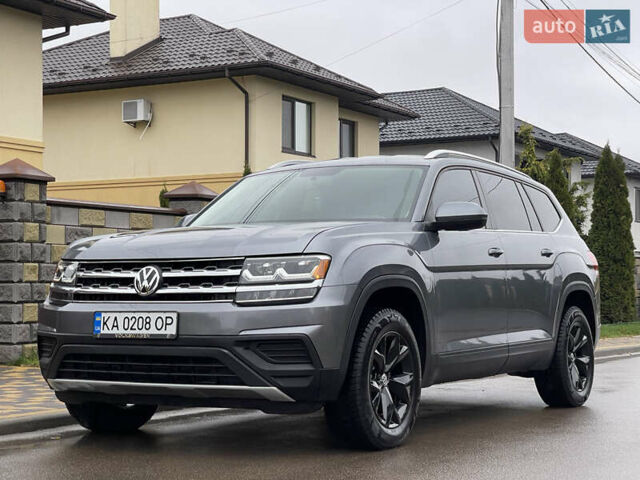 Серый Фольксваген Atlas, объемом двигателя 3.6 л и пробегом 74 тыс. км за 18999 $, фото 23 на Automoto.ua