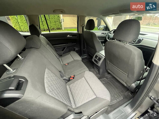 Серый Фольксваген Atlas, объемом двигателя 3.6 л и пробегом 74 тыс. км за 18999 $, фото 36 на Automoto.ua