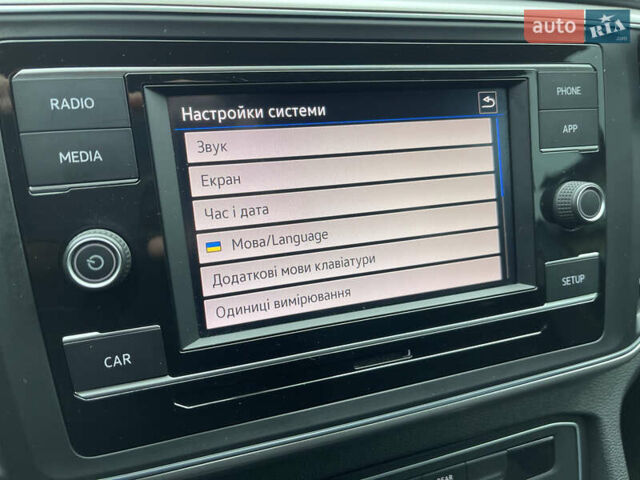 Серый Фольксваген Atlas, объемом двигателя 3.6 л и пробегом 74 тыс. км за 18999 $, фото 48 на Automoto.ua