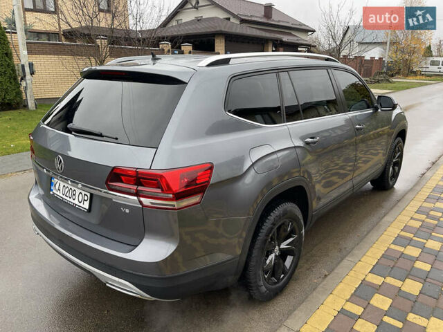 Серый Фольксваген Atlas, объемом двигателя 3.6 л и пробегом 74 тыс. км за 18999 $, фото 11 на Automoto.ua