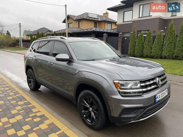 Серый Фольксваген Atlas, объемом двигателя 3.6 л и пробегом 74 тыс. км за 18999 $, фото 8 на Automoto.ua