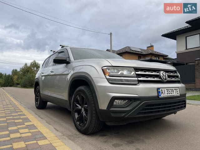 Серый Фольксваген Atlas, объемом двигателя 3.6 л и пробегом 87 тыс. км за 22900 $, фото 9 на Automoto.ua