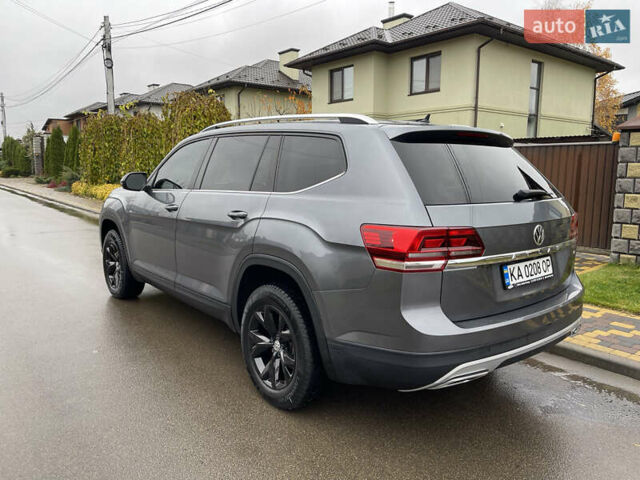 Серый Фольксваген Atlas, объемом двигателя 3.6 л и пробегом 74 тыс. км за 18999 $, фото 19 на Automoto.ua