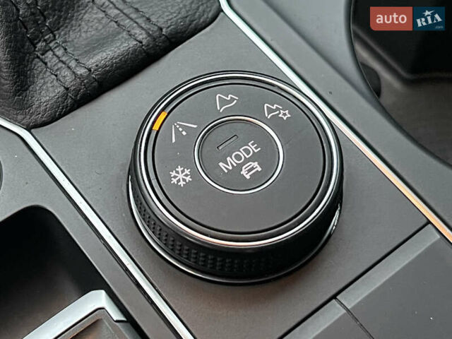 Серый Фольксваген Atlas, объемом двигателя 3.6 л и пробегом 87 тыс. км за 22900 $, фото 54 на Automoto.ua