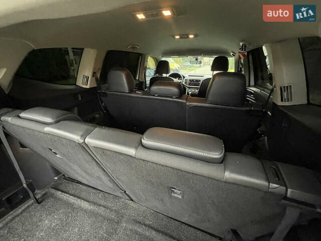 Серый Фольксваген Atlas, объемом двигателя 3.6 л и пробегом 87 тыс. км за 22900 $, фото 35 на Automoto.ua